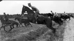 Nedanstående kavalleriofficerare avlade officersexamen på Karlberg 1923 och gick därefter ridskolan på Strömsholm 1924-25. Carl-Axel Stackelberg K 1, Sven Littorin K 3, Nils Frost K 4, Sven Axel Torén K 5, Carl Otto Smith K 6, Erik Wikland K 6. Jaktritt.