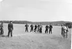 Fallskärmsjägarskolan Karlsborg i slutet av 1950-tal.Landning.