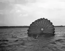 Fallskärmsjägarskolan i Karlsborg 1952.Vattenhopp.