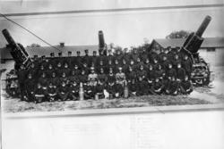 Personal, A 6. Vid 3 st 21 cm Haubits m/1917. Namn se noteri