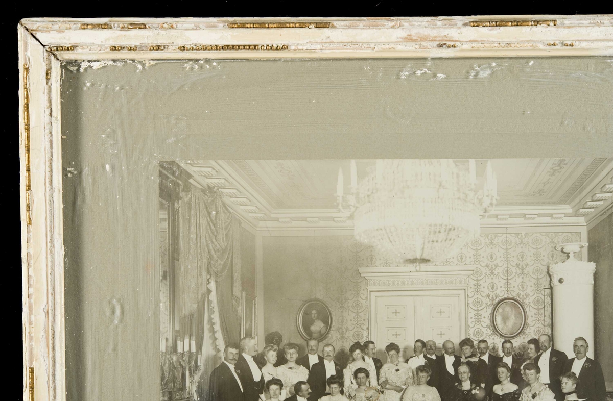 Jaktselskap september 1905 hos kammerherre Leopold Løvenskiold, Fossum (1859-1922)