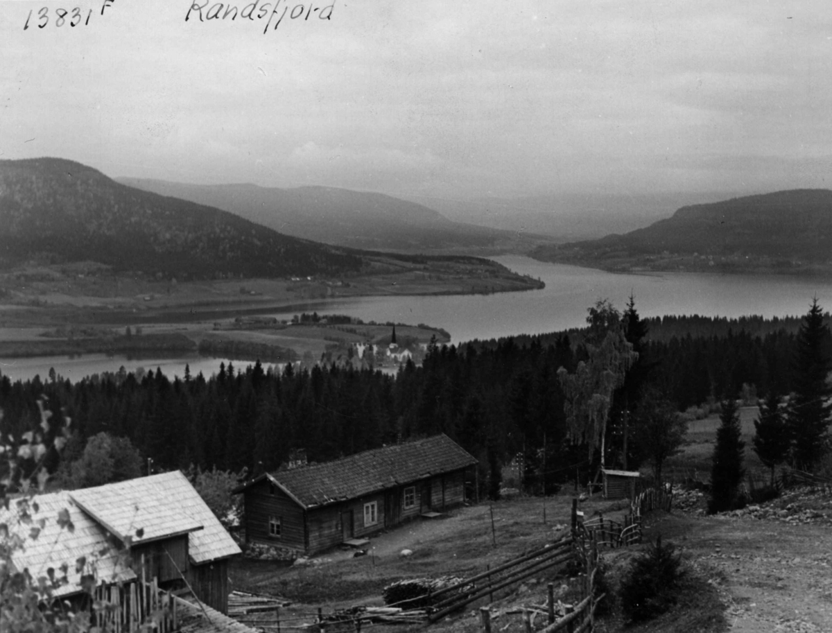 Fluberg, Randsfjorden.