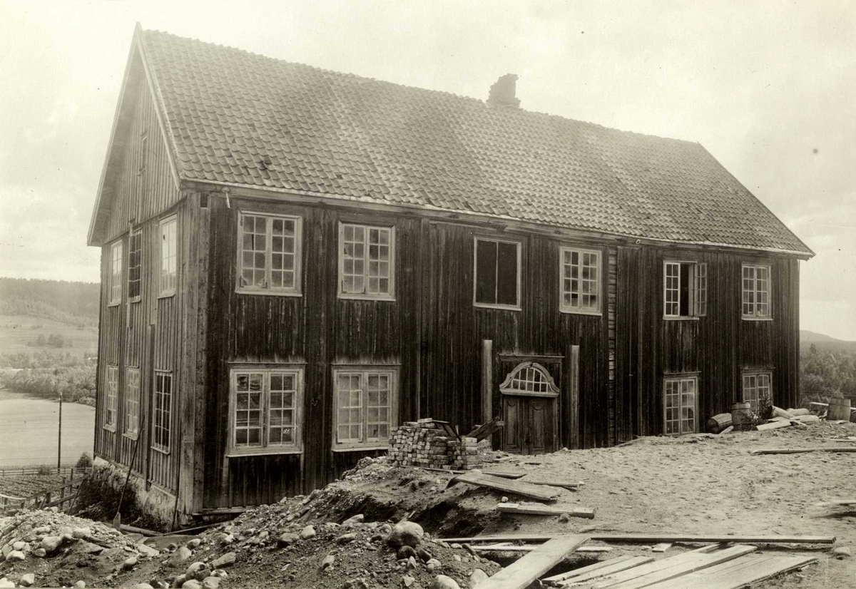 Nordre Åset, Åmot, Sør-Østerdal, Hedmark. Våningshus fra 1795 under riving. Nå på Glomdalsmuseet.