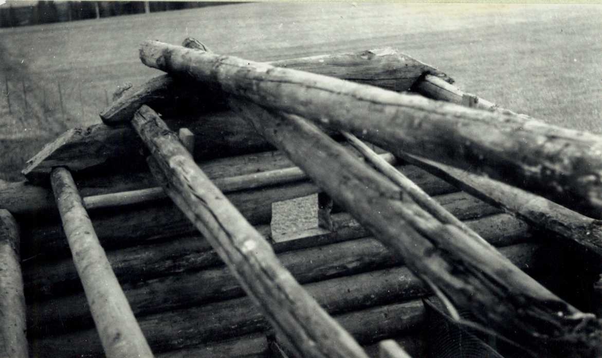 Søndre Murud, Elverum, Sør-Østerdal, Hedmark. Loft uten tak, sett ovenifra.  Nå på Norsk Folkemuseum.