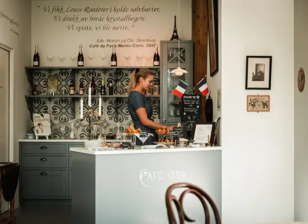 Fra cafe 1889 i galleri Skredsvig 