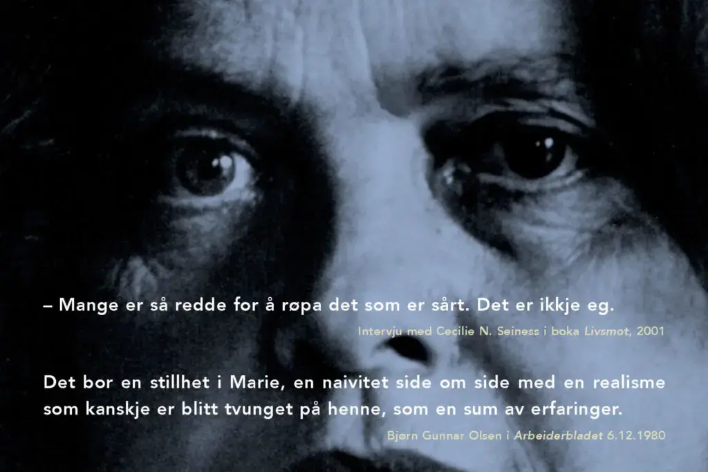 Plansje frå utstillinga med nærbilete av augeparti.