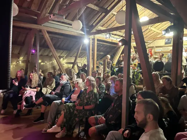 Åpning av utstilling med Eva Beate Laugerud