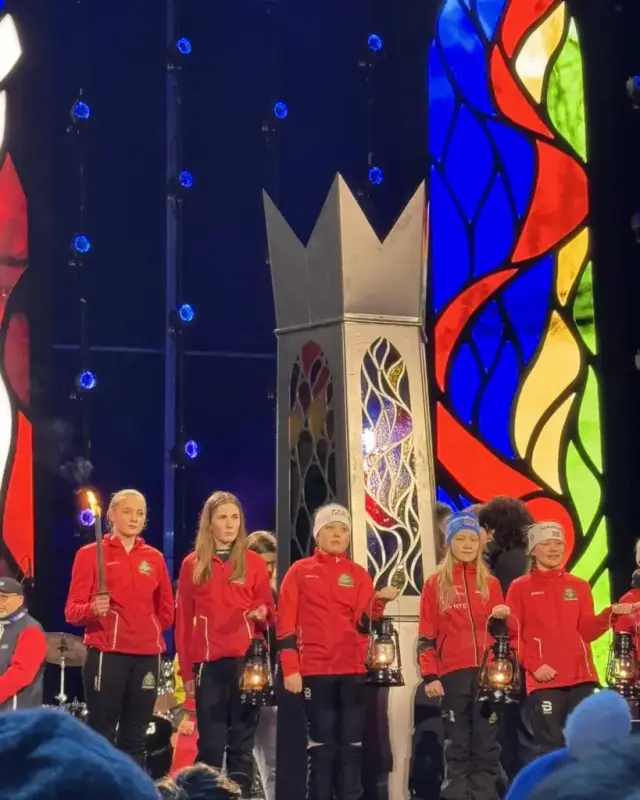 Stiklestad idrettslag - tenning av Olavslampa