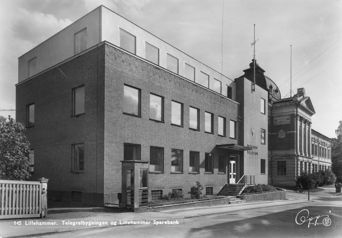 Lillehammer. Prospektkort av Telegrafbygningen i Kirkegata 45, som sto ferdig i slutten av 1939