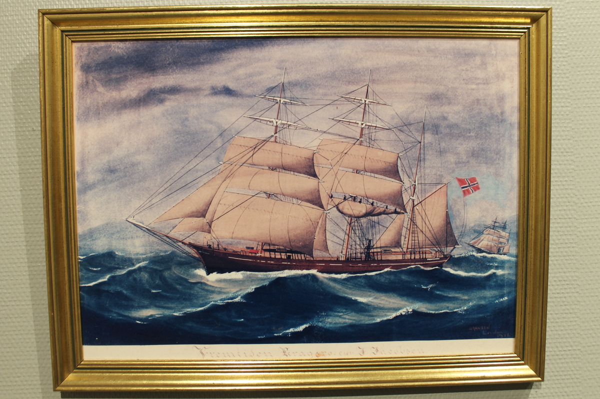 Seil- og dampskip på havet.