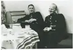 Statspolisen 1953: konstaplarna Olof Ringius och Bengt Skoog på besök i Ljungby.