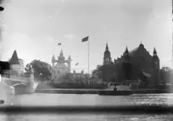 Stockholmsutställningen, Industrihallen syns i bakgrunden, D