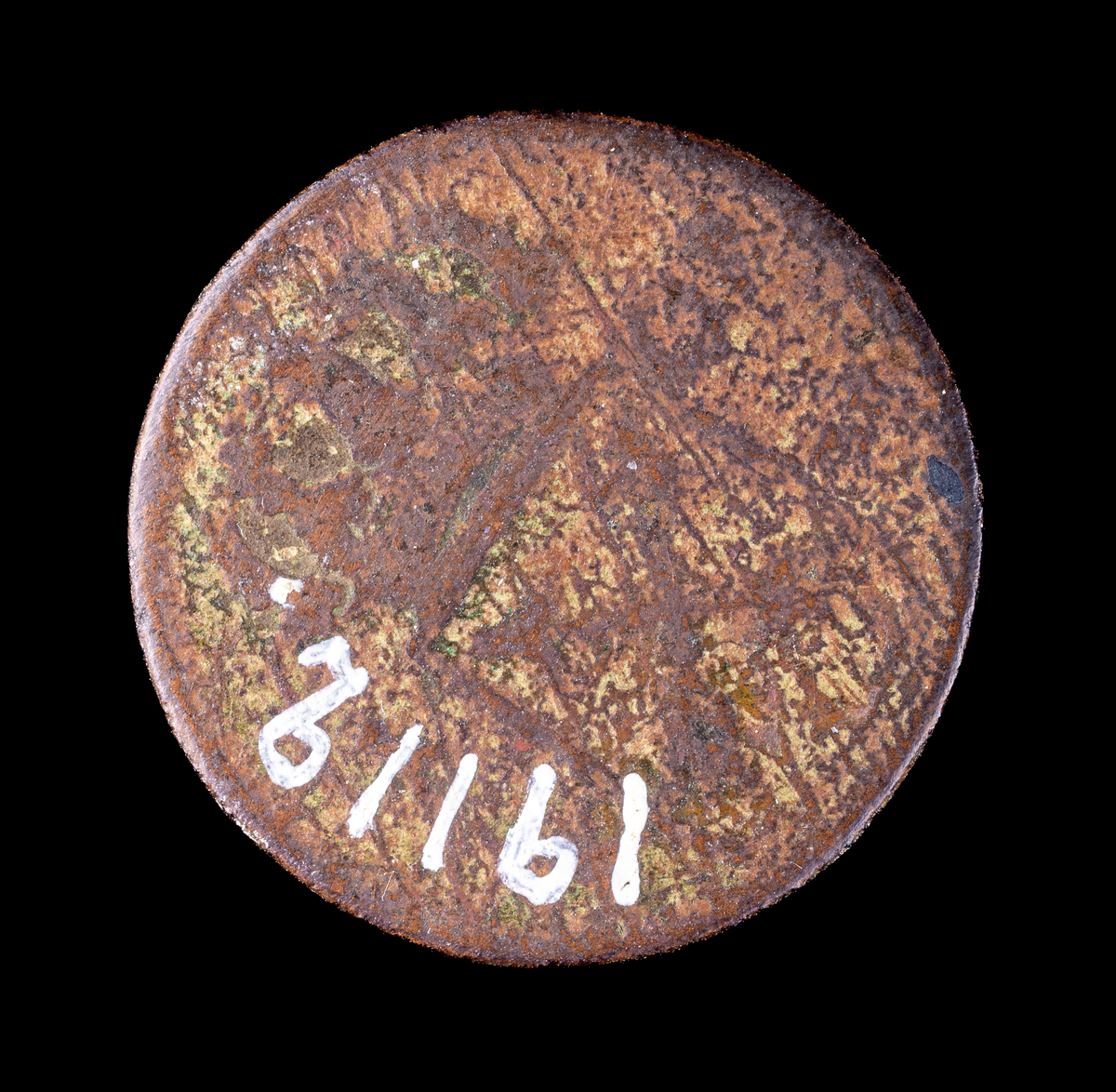 Carl XII 1 öre nödmynt av koppar (tre kronor). Nött.