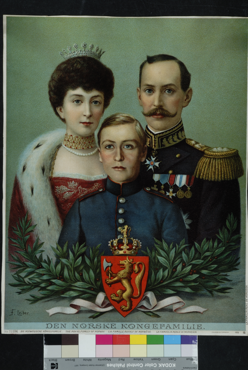 Oslo, Kongefamililien, dronning Maug, kong Haakon og kronpris Olav, firefarget trykk tegne av F. Lieber, tysk utgivelse, riksløven,