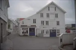 Karmøymotiv - Mai-90. Visnes Gruvemuseum, Av. kirke, Derikhuset, Tåkelurfabrikken. 1.