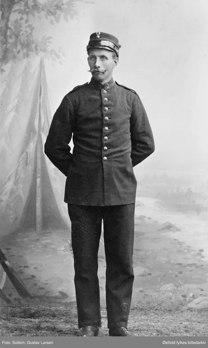 Portrett av Henrik Bøhaugen  fra Varteig som soldat. Han var onkel til Isak Rånås.