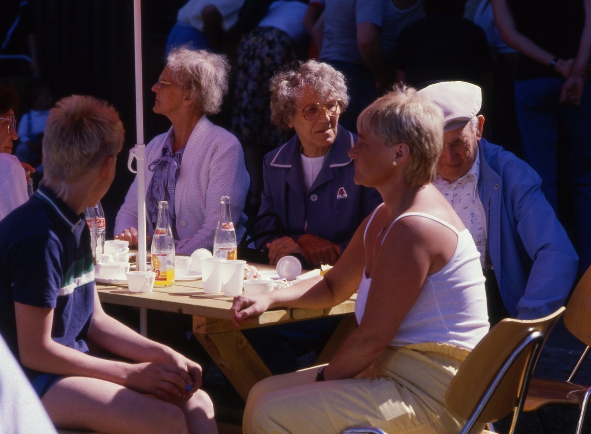 Feiring av Ballangen kommunes 60 års jubileum på torget.