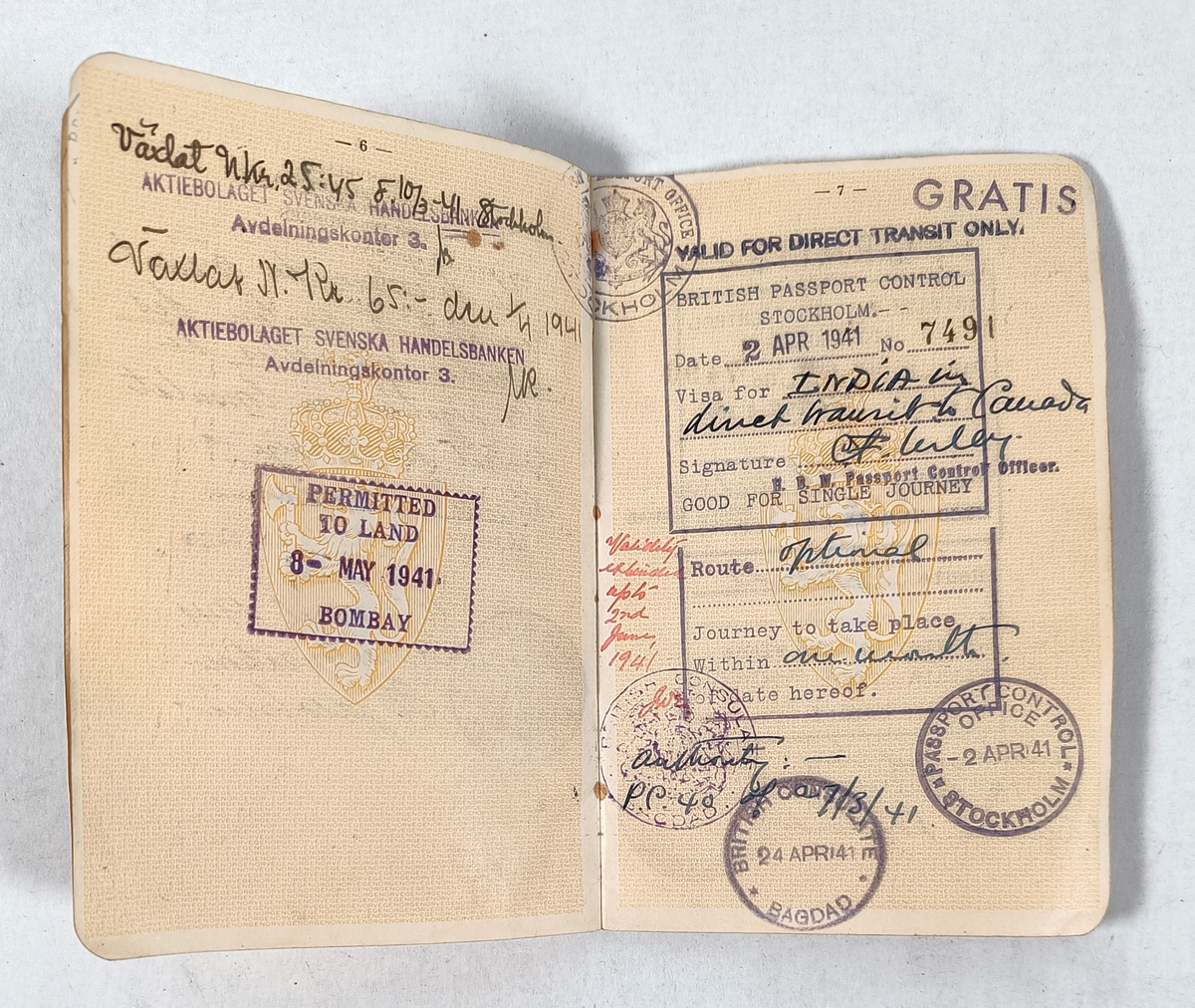 Pass som har tilhørt Alf Oskar Johansen. Passet ble utstedt 6 mars 1941 med gyldighet i to år.