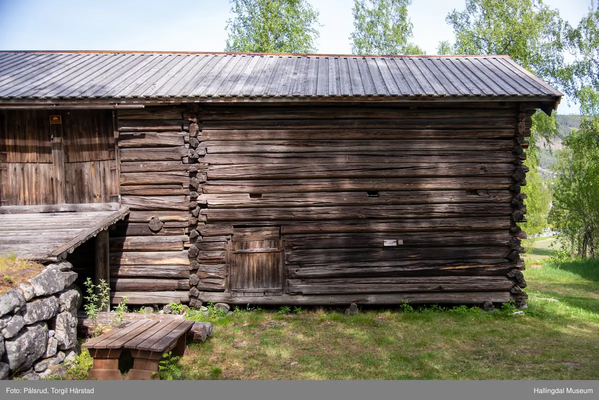 Låve fra Velteøyne i Flå
