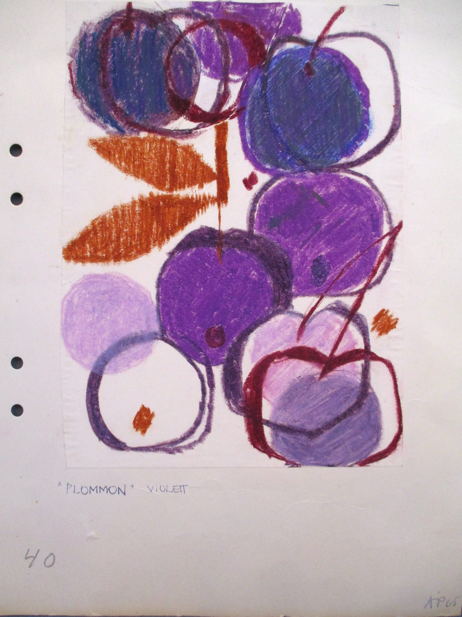 Färgskisser, garnprover och mönster till flamskvävnader i modellerna Plommon gul, Plommon violett och Plommon röd. 