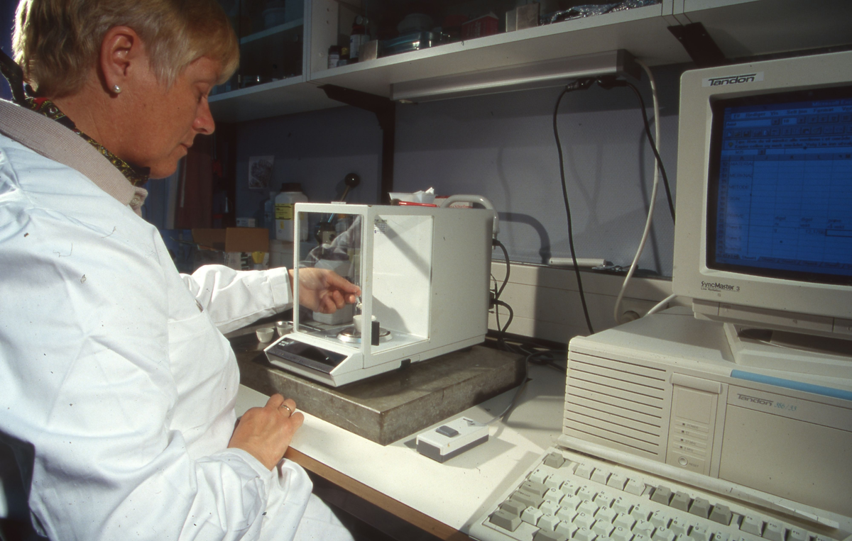 Akvaforsk : Laboratoriearbeid