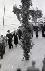 Midsommarfirande ombord 1940.