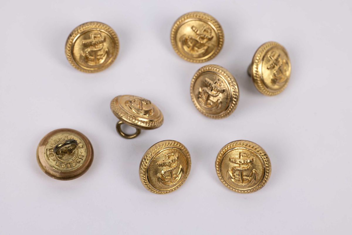 Knapper med motiv av anker.