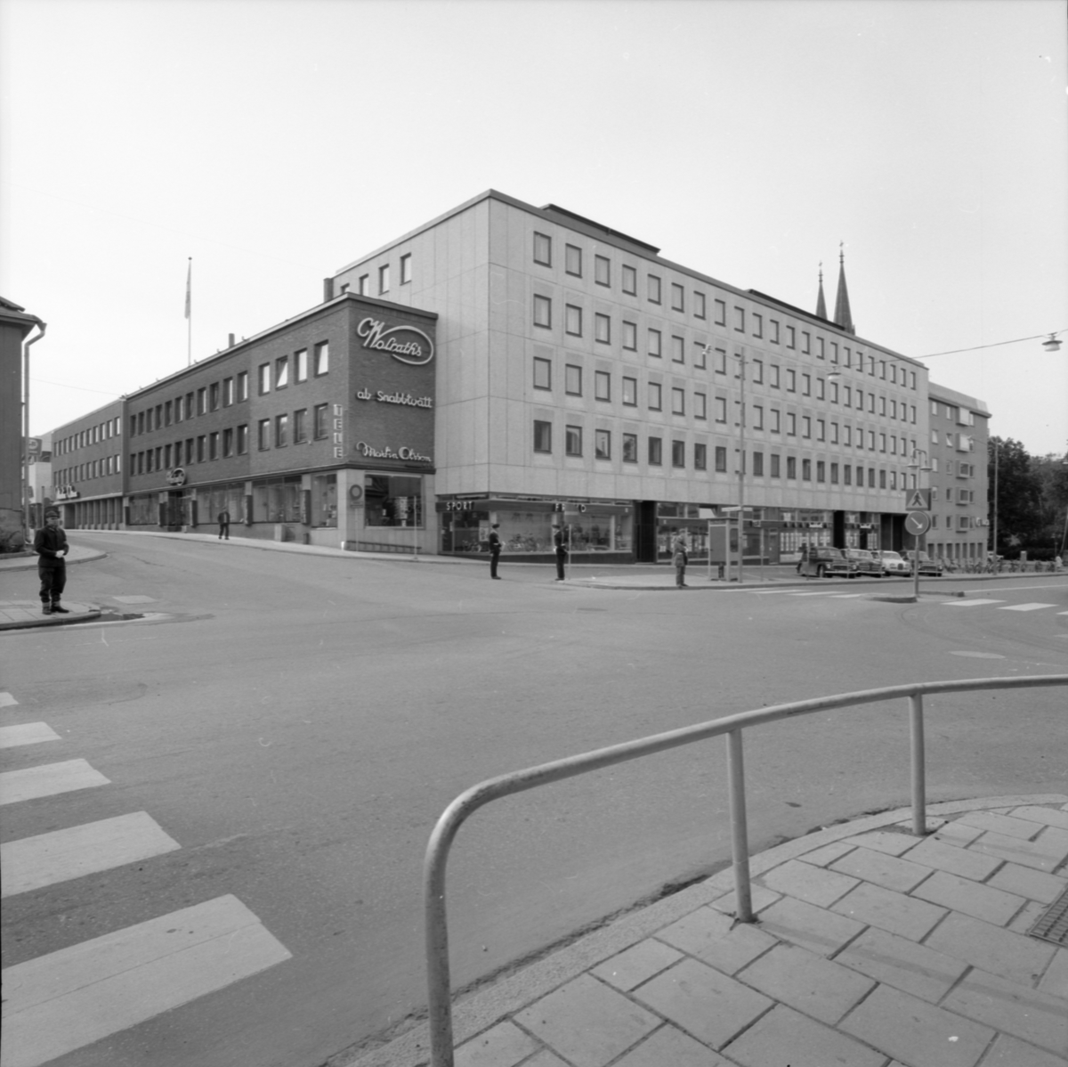 Affärsbyggnad, Svartbäcksgatan 14, kvarteret Klostret, Dragarbrunn, Uppsala 1967