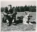 Polishundsutbildning, Växjö, cirka 1962.
Lars Falk, Göteryd, med Ruff.
