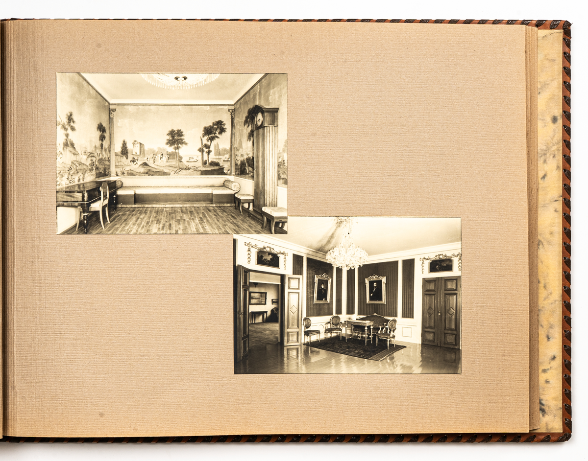 Fotoalbum med ljusbruna skinnpärmar, sydda med skinnband runt om. Text i guld: GÄVLE MUSEUM och familjen Rettigs namnchiffer inom ett G.