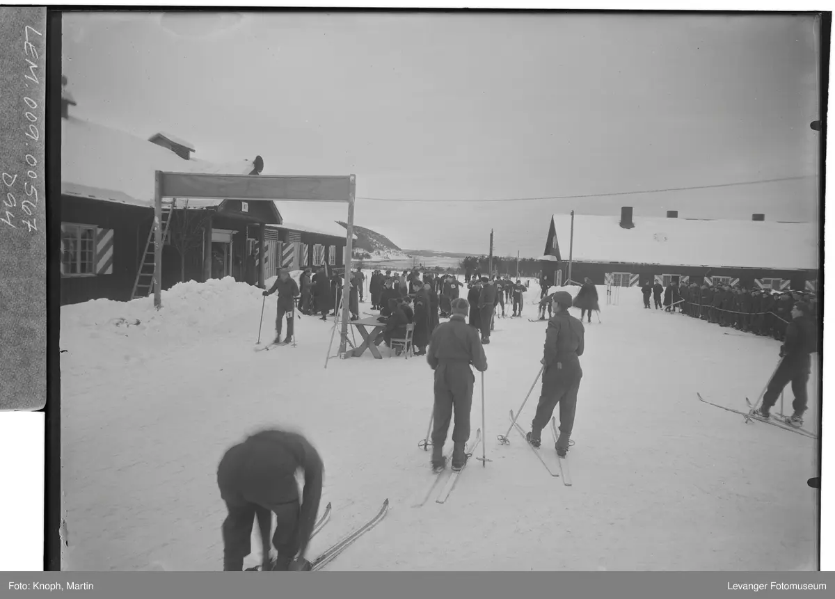 Militært skirenn.