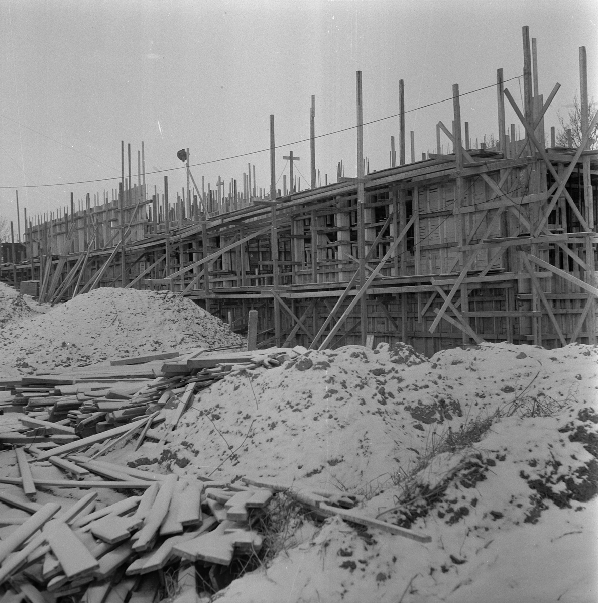 A/S Betongbygg bygger grunnmur for ny skole på Lade (Ringve skole)