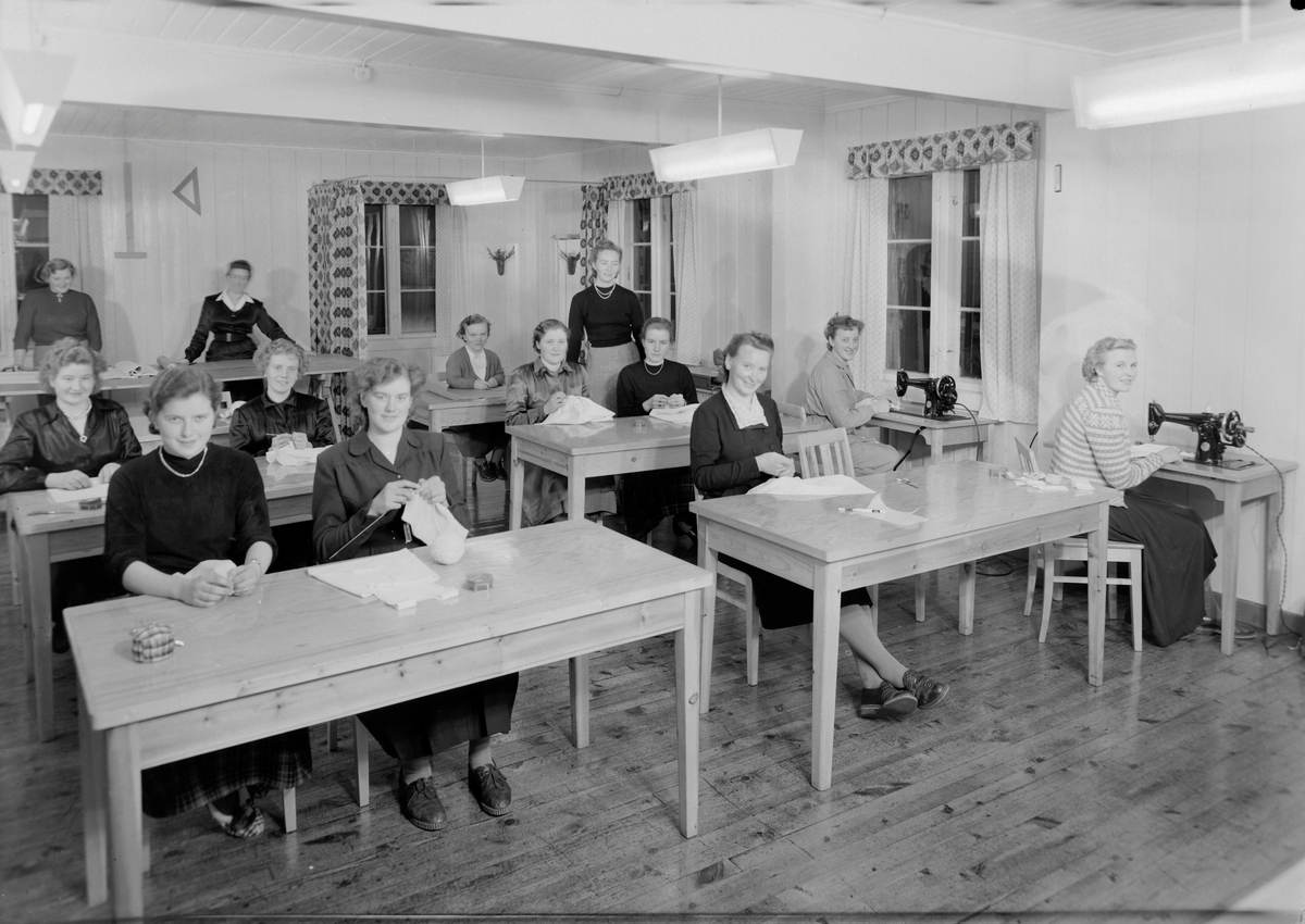 Dovre fylkes yrkesskole, interiør
