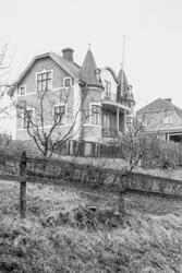 Hejdegatan 1, sedd från Västra Strandpromenaden. Huset revs omkring 1972. Nuvarande huset byggt 1973.