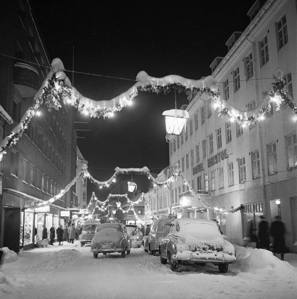 Julegatene i Trondheim sentrum 1956