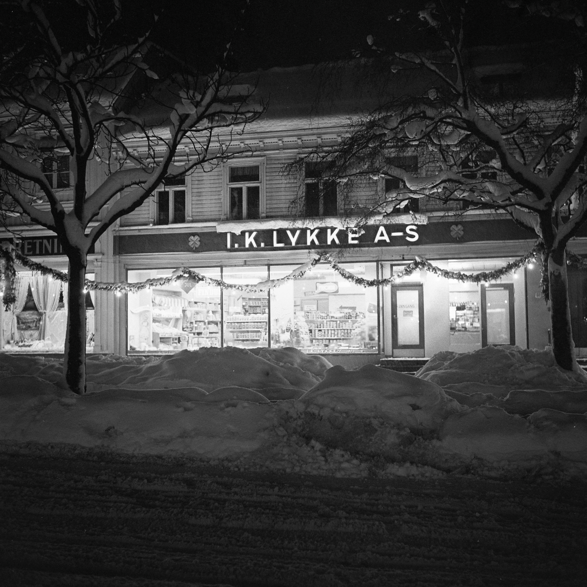Julegatene i Trondheim sentrum 1956