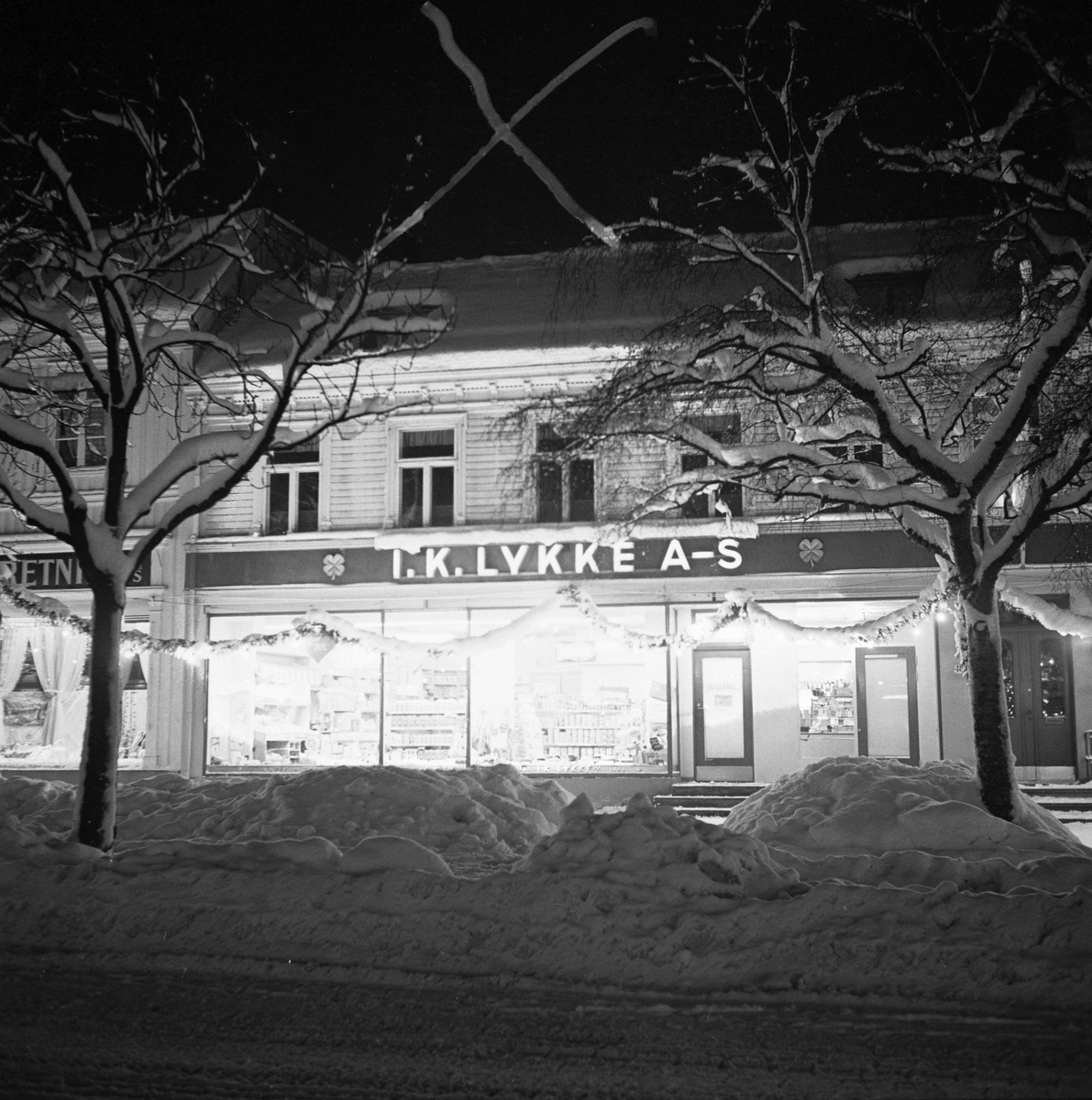 Julegatene i Trondheim sentrum 1956