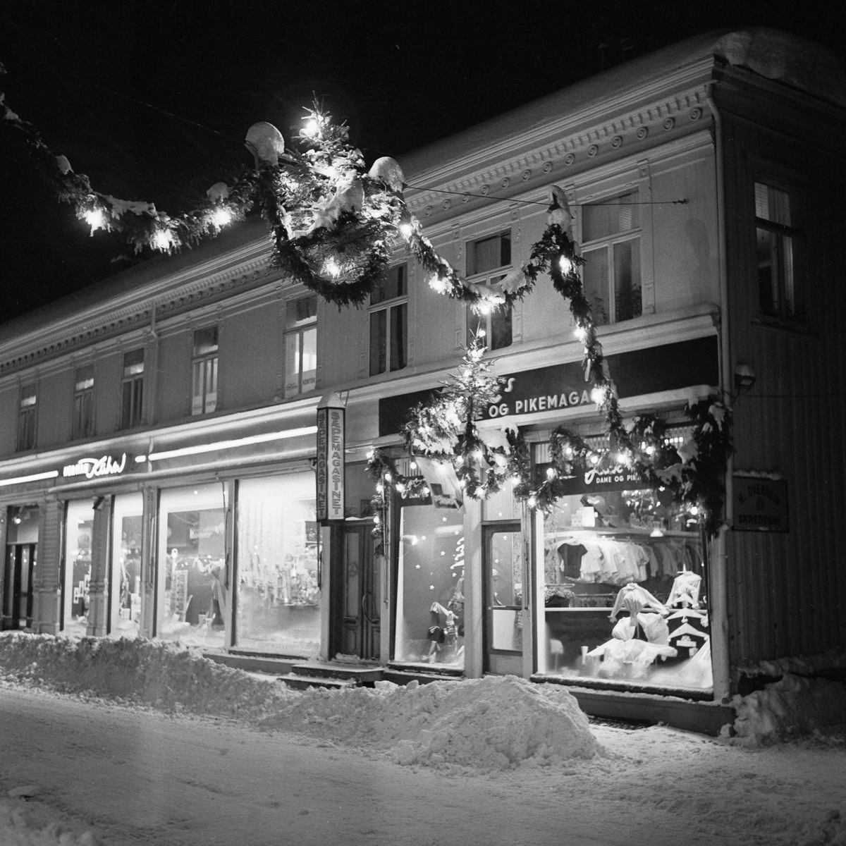 Julegatene i Trondheim sentrum 1956