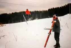 Stange, Espa, Kjeldsrud gård. Vinter 1986/-87. Skihopping i 