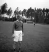 Fotbollen 1944.
En s.k. oldboy under fotbollsmatchen.