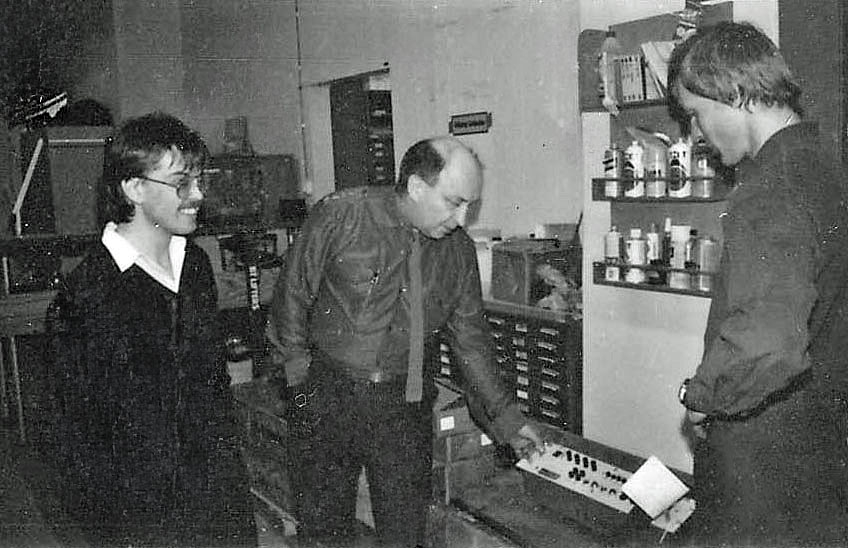 Personal vid Miloverkstaden i Skövde i april 1986.