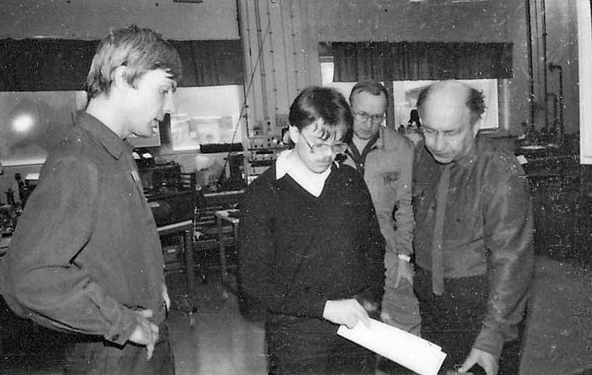 Personal vid Miloverkstaden i Skövde i april 1986.
