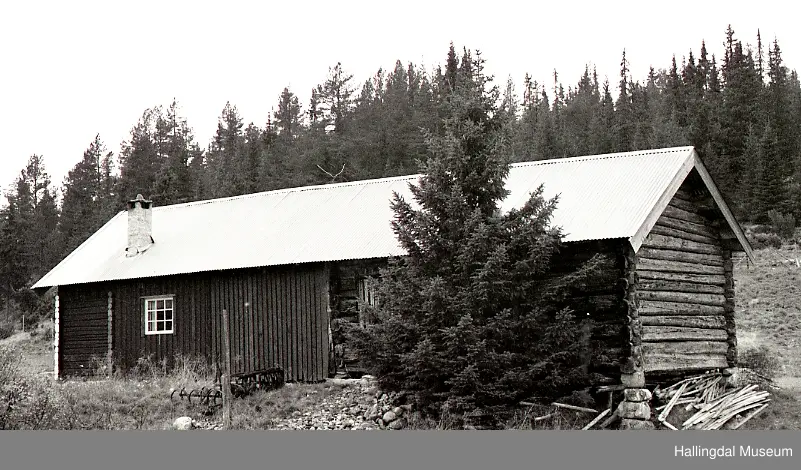 UthusFekjan, Nes sørmark
Uthus Fekjan , Nes sørmark,  Reg.nr. 004. Husløpenr. 153
