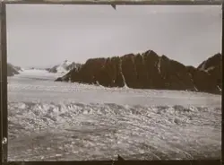 Terra Nullius - Gunnar Isachsens bilder fra kartleggingen av Svalbard i 1906 og 1907