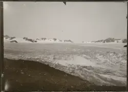 Terra Nullius - Gunnar Isachsens bilder fra kartleggingen av Svalbard i 1906 og 1907