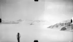 Fra knaus som stikker ned i Liljehookbreen. -Fra kartlegging