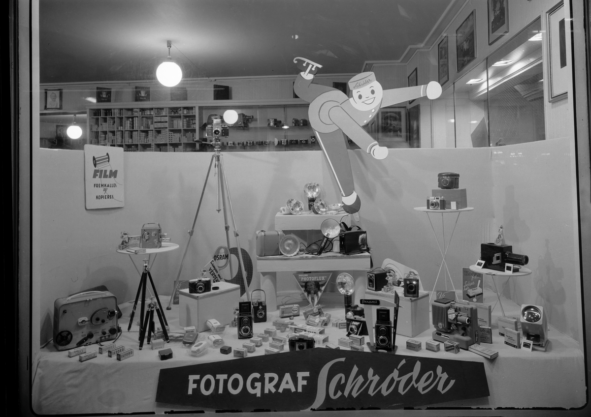 Julevindu til Foto Schrøder julen 1956