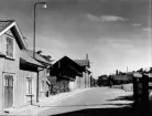 Östertullsgatan från Storgatan mot norr. Från NM:s byggnadsinventering 1957.