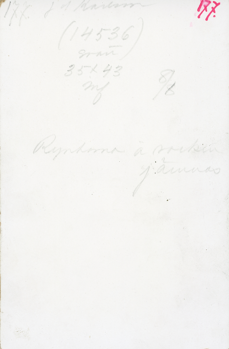 Porträtt av J.A Karlsson, frälsningssoldat (enligt text i fotoalbumet).
Text baksida kort: 177. J A Karlsson (14536). Otydbar text.