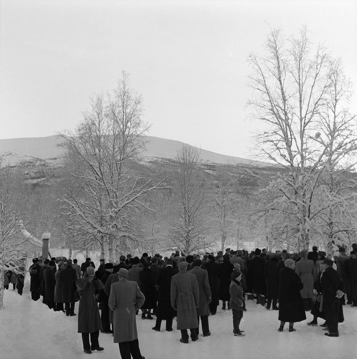 Begravelsen til barna Berit og Hans Petter Mølmshaug
